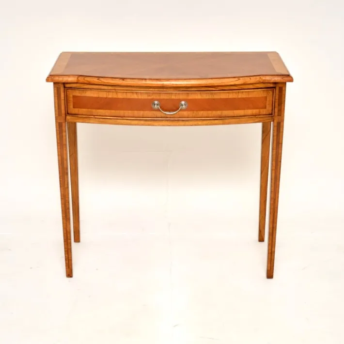 Pamono Inlaid Walnut Console or Side Table, 1950s Outlet
