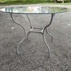 Pamono Iron Outdoor Table with Round Glass Top, 1990s Sale