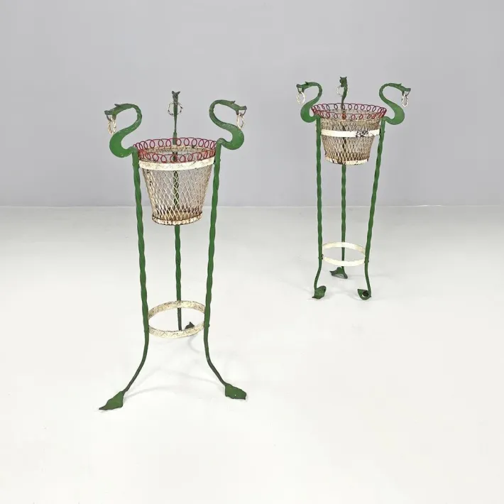 Pamono Italian Art Nouveau White Green Wrought Iron Vase Holders with Dragons, 1900s, Set of 2 Hot