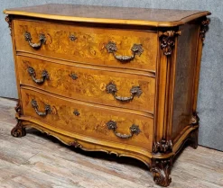 Pamono Italian Baroque Style Curved Chest of Drawers in Burl Marquetry, Early 20th Century Online