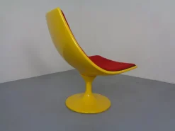 Pamono Italian Fiberglass Swivel Chair, 1960s Sale