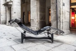 Pamono Italian LC4 Chaise Lounge by Le Corbusier for Cassina, 1960s Clearance