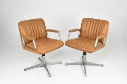 Pamono Italian Leather Office Chair attributed to Osvaldo Borsani, 1960s Discount