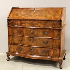 Pamono Italian Louis XV Secretaire in Walnut, 18th Century New