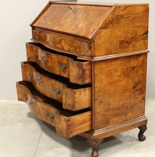 Pamono Italian Louis XV Secretaire in Walnut, 18th Century New
