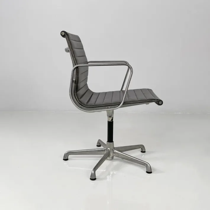 Pamono Italian Modern Leather Office Chair by Charles and Ray Eames for ICF, 1970s Best