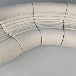 Pamono Italian Modern White Carrera Sofa attributed to De Pas, Durbino and Lomazzi for B&B Italia, 1970s Clearance
