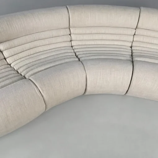 Pamono Italian Modern White Carrera Sofa attributed to De Pas, Durbino and Lomazzi for B&B Italia, 1970s Clearance