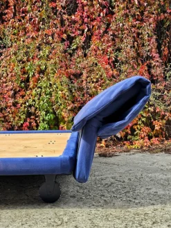 Pamono Italian Modernist Marlo Bed attributed to Afra and Tobia Scarpa for Molteni, 1982 Sale