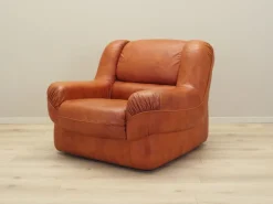 Pamono Italian Orange Armchair from Mimo Padova, 1970s Outlet