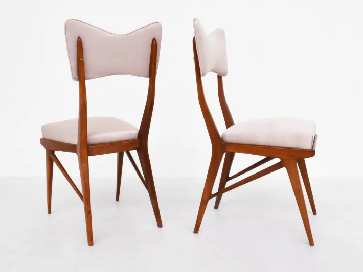 Pamono Italian Papillon Back Chairs in Light Pink Satin by Ariberto Colombo, 1950s, Set of 2 Hot