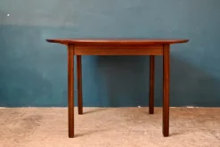 Pamono Italian Round Oval Rosewood Dining Table with Extension, 1970s Hot