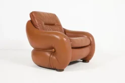 Pamono Italian Sculptural Leather Lounge Chair, 1960s Hot