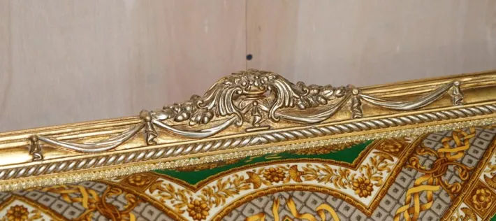 Pamono Italian Versace Silk Velvet Upholstered & Giltwood Sofa and Armchairs, Set of 3 Hot