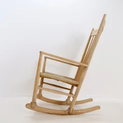 Pamono J16 Rocking Chair by Hans Wegners for Kvist Mobler A/S, Denmark, 1970 Outlet