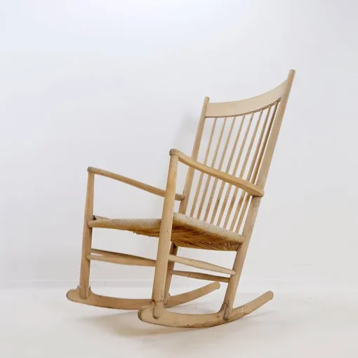 Pamono J16 Rocking Chair by Hans Wegners for Kvist Mobler A/S, Denmark, 1970 Outlet