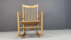 Pamono J16 Rocking Chair by Hans Wegner for FDB Mobler, 1960s Hot
