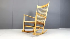 Pamono J16 Rocking Chair by Hans Wegner for FDB Mobler, 1960s Hot