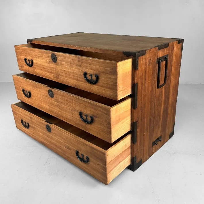 Pamono Japanese Kimono Tansu Chest, 1900s Discount