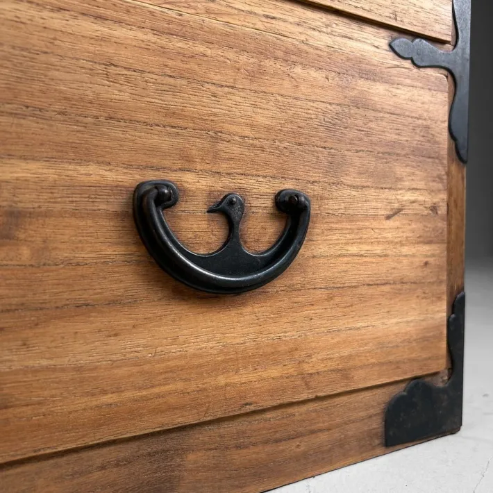 Pamono Japanese Kimono Tansu Chest, 1900s Discount