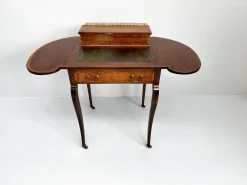 Pamono Kidney-Shaped Mahogany Desk, 19th Century Hot