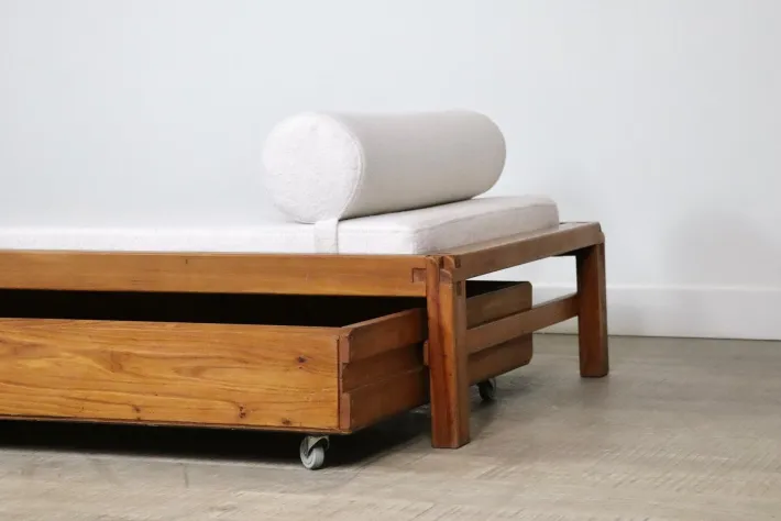 Pamono L03 Daybed in Elm by Pierre Chapo, France, 1960s Best