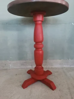 Pamono Lacquered Coffee Table with Round Top Hot