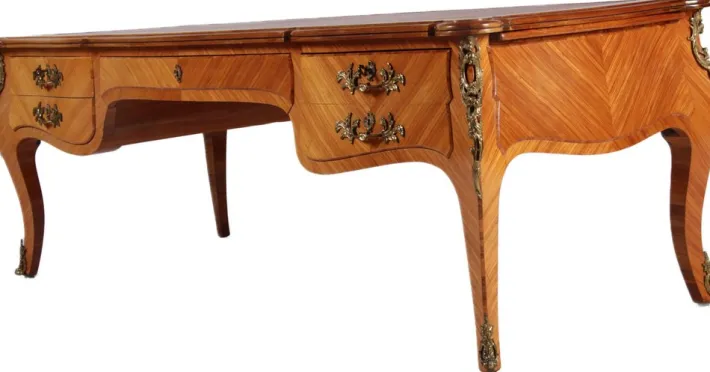 Pamono Large Antique Desk, 1900 Online