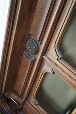 Pamono Large Antique German Pitch Pine Corner Apothecary Cabinet, 1900s Online