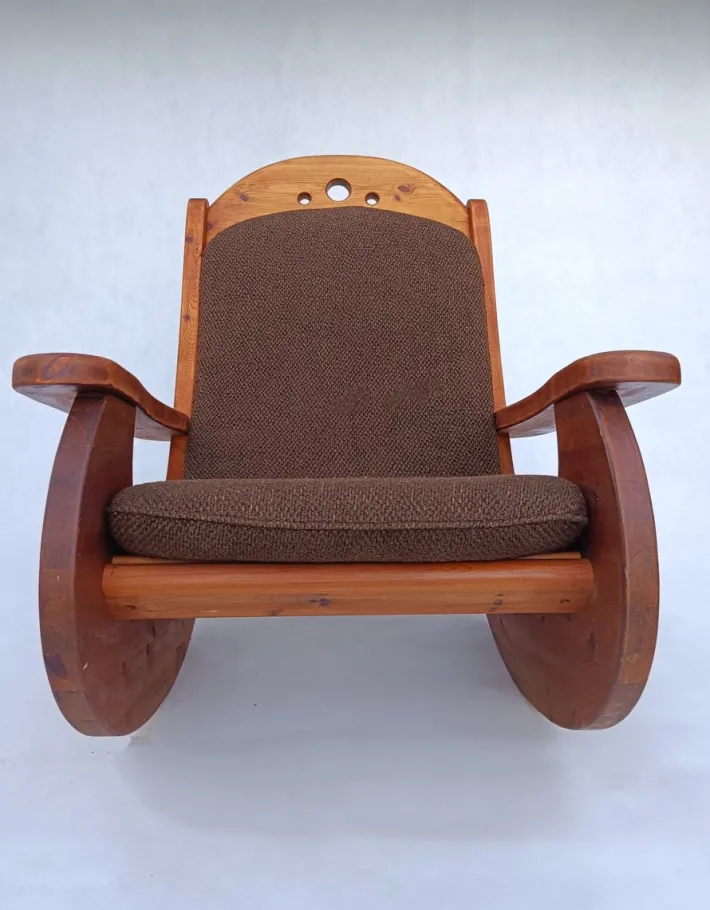Pamono Large Brutalist Pine Rocking Chair from Wasa, 1987 Discount