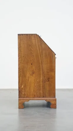 Pamono Large Early 19th Century English Oak Secretary with a Stepped Interior and Working Locks Online