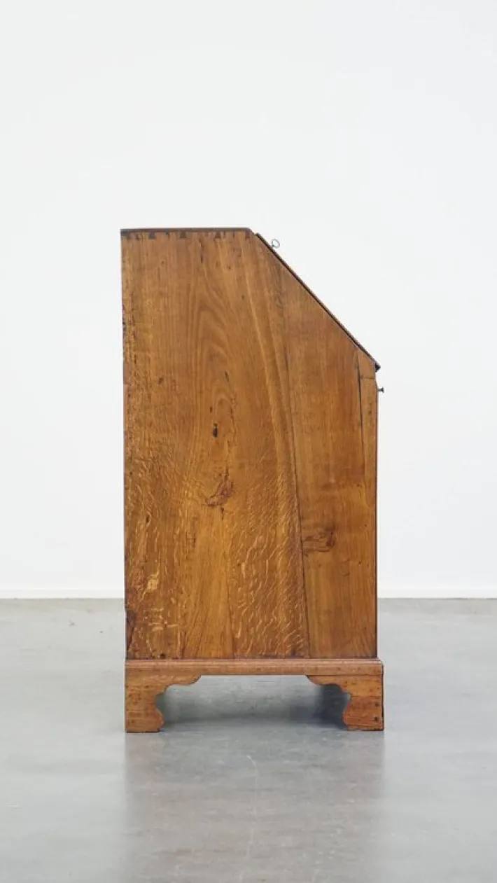 Pamono Large Early 19th Century English Oak Secretary with a Stepped Interior and Working Locks Online