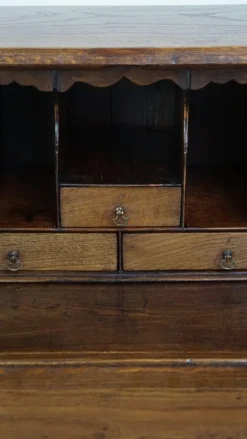 Pamono Large Early 19th Century English Oak Secretary with a Stepped Interior and Working Locks Online