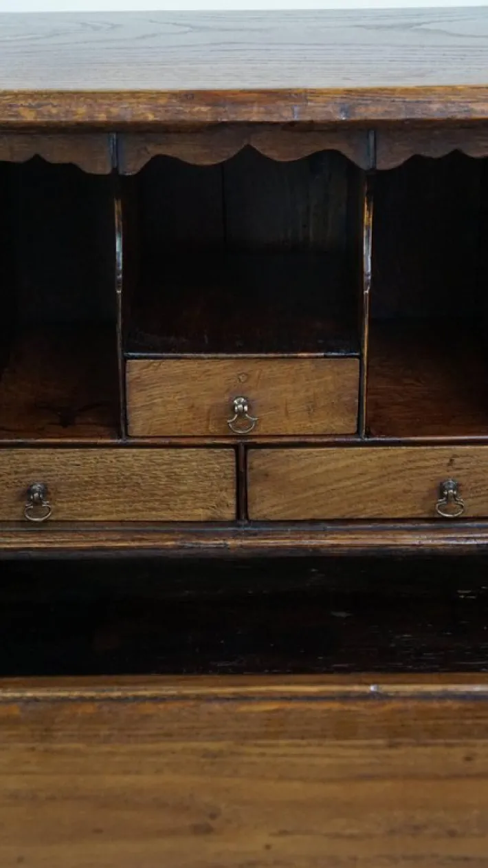 Pamono Large Early 19th Century English Oak Secretary with a Stepped Interior and Working Locks Online