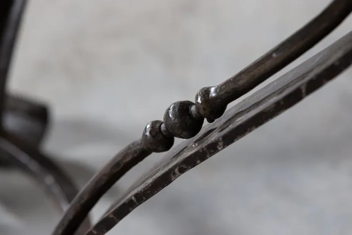 Pamono Large English Circular Marble Top Wrought Iron Table, 1950s Outlet