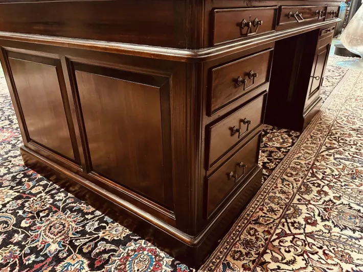Pamono Large English Classic Desk Sale