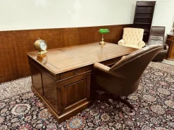Pamono Large English Desk in Oak Online