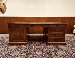 Pamono Large English Desk in Oak Online