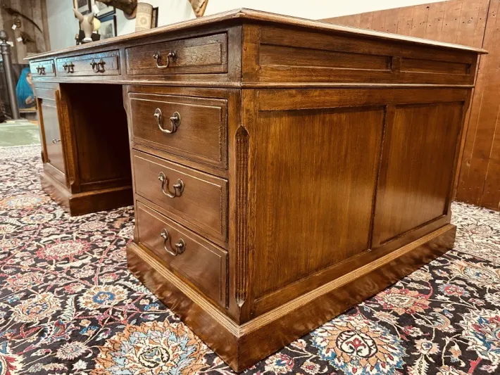 Pamono Large English Desk in Oak Online