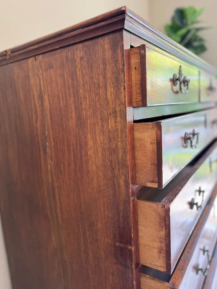 Pamono Large English George III Georgian Chest of Drawers in Wood Hot