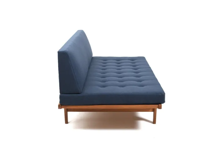 Pamono Large H9 Daybed by Poul Volther for FDB, 1960s Hot