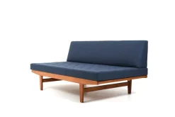 Pamono Large H9 Daybed by Poul Volther for FDB, 1960s Hot