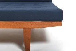 Pamono Large H9 Daybed by Poul Volther for FDB, 1960s Hot