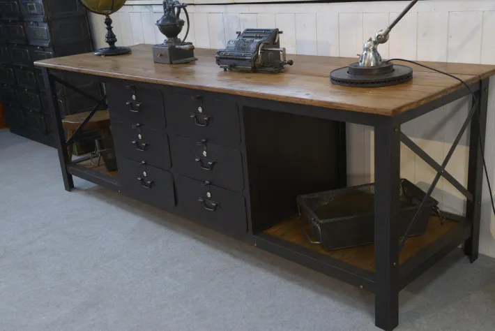 Pamono Large Industrial Counter, 1950s Best
