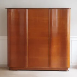 Pamono Large Mid-Century Curved 3-Door Wardrobe, 1950s