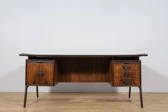 Pamono Large Mid-Century Freestanding Rosewood Desk, Denmark, 1960s