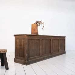 Pamono Large Trading Post, France, Late 19th Century Online