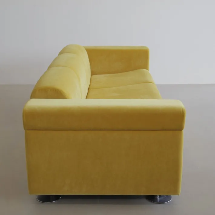 Pamono Large Vintage D120 Sofa by Valeria Borsani and Alfredo Bonetti for Tecno Milano, 1966 New