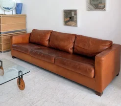Pamono Large Vintage Italian Cognac Leather Low Slung Sofa from Molinari, 1980s