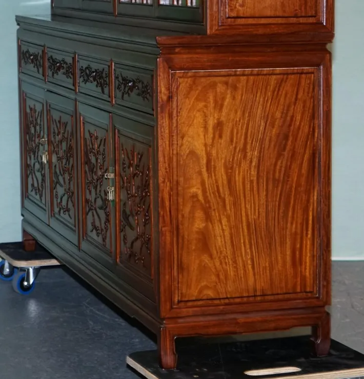 Pamono Large Vintage Oriental Chinese Carved Bookcase Display Cabinet with Lights New